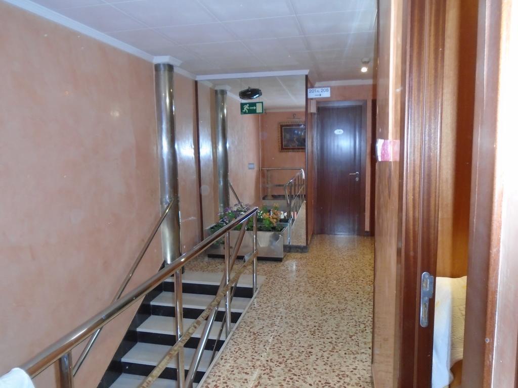 Hostal Fonda Galicia Кардазеу Екстер'єр фото