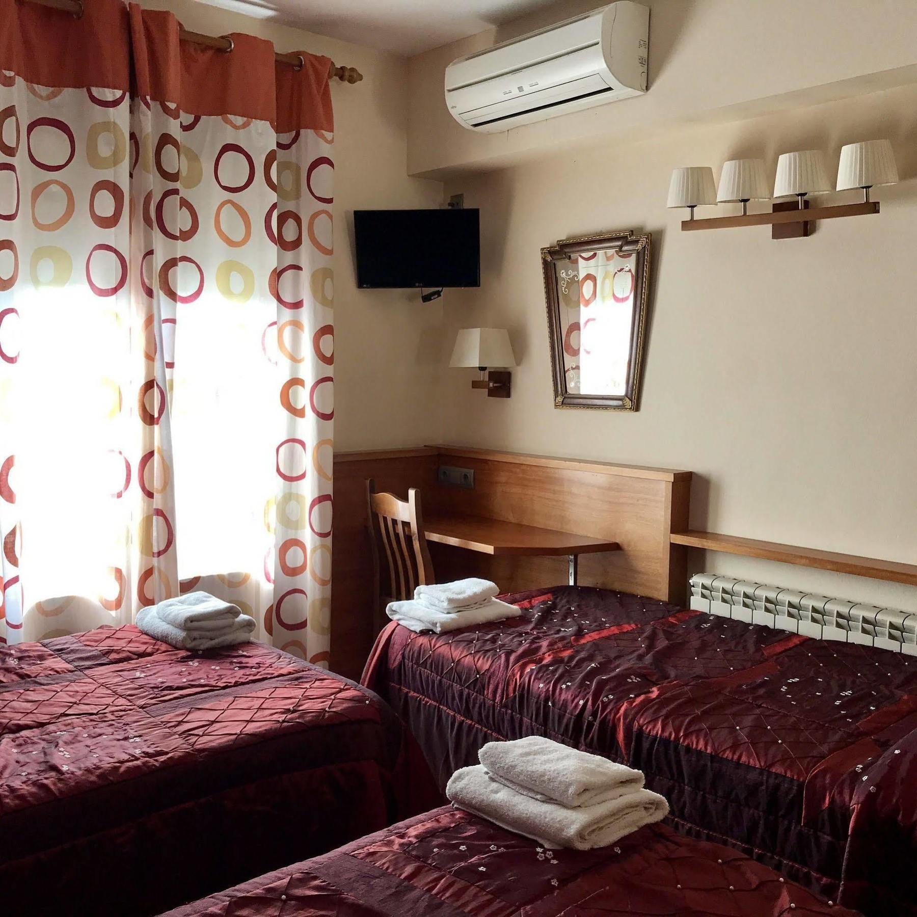 Hostal Fonda Galicia Кардазеу Екстер'єр фото